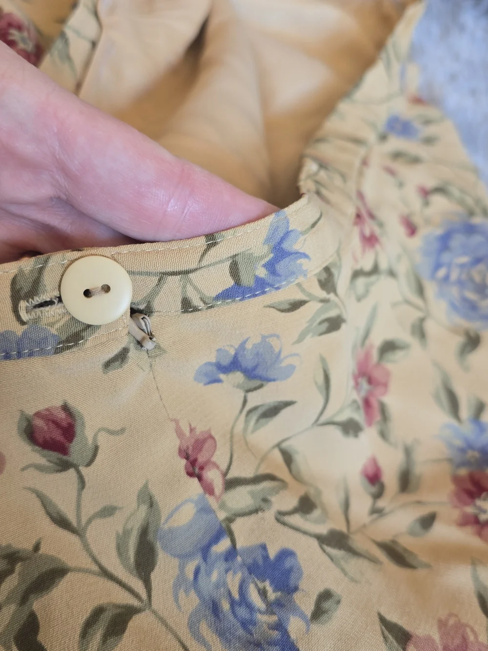 Talbots Vintage Floral Midi Skirt Size 12